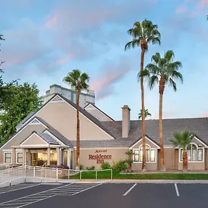 By Marriott Vegas Convention Center Отель