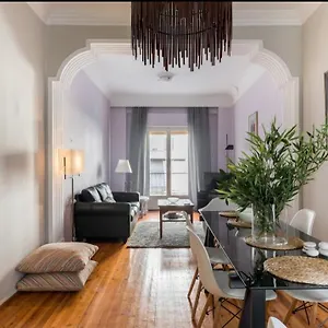 https://central-luxury-apartment.hotels-of-thessaloniki.com