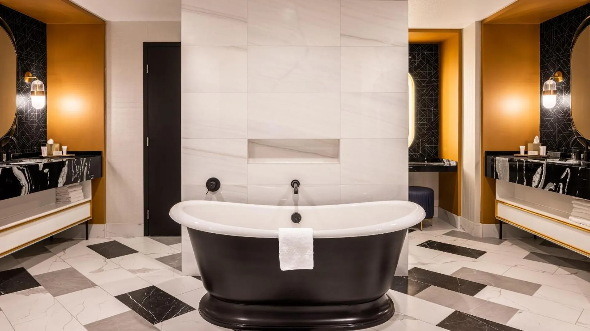 Paris Las Vegas Hotel & Casino (Adults Only) 4*,
